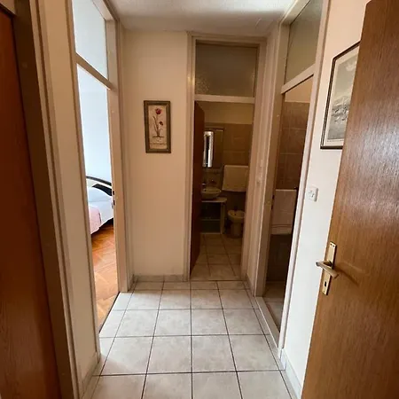 Sunny Corner 斯普利特