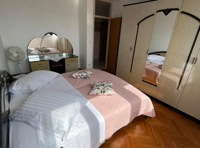 Sunny Corner * 斯普利特